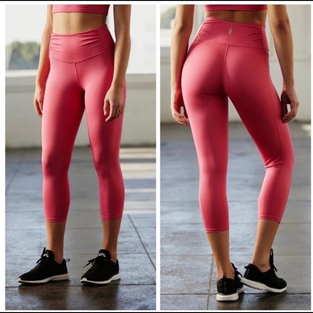 NWT! Free People Breath Easy leggings